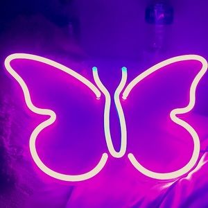 THIS AS AS A JOKE FR A DARE DO NOT TAKE THIS SERIOUSLY !